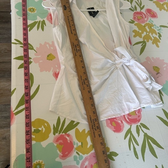 NWT XS EXPRESS white seedless wrap, side, tie top - Picture 6 of 8